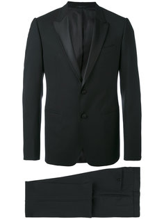 классический вечерний костюм Armani Collezioni