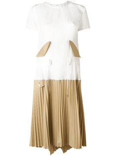плиссированное платье комбинированного кроя Sacai