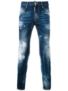 зауженные джинсы с эффектом разбрызганной краски Dsquared2