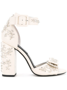 Vallia sandals Senso