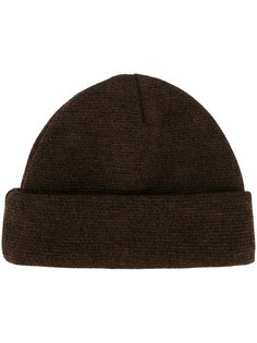 knitted hat Études