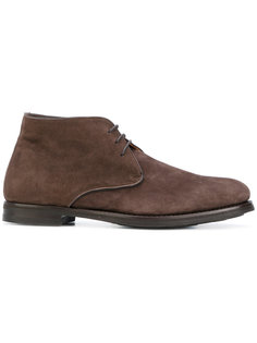 classic desert boots Andrea Ventura