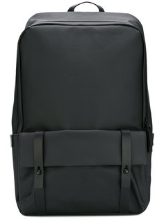 рюкзак с передним карманом Gear3
