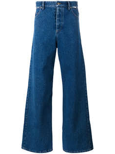 слегка расклешенные джинсы с высокой талией Y / Project