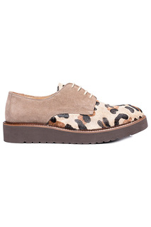 SHOES British passport