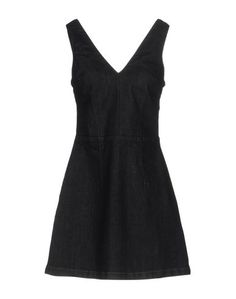 Короткое платье Topshop