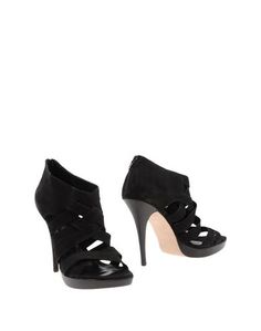 Ботинки Stuart Weitzman