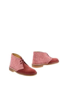 Полусапоги и высокие ботинки Clarks