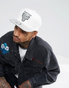 Бейсболка с отделкой из меланжевого трикотажа Mitchell & Ness - Кремовый