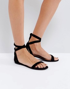 Черные сандалии из нубука Call It Spring Caderasen - Черный