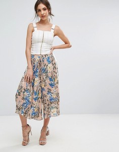 Укороченные брюки с цветочным принтом PrettyLittleThing - Мульти