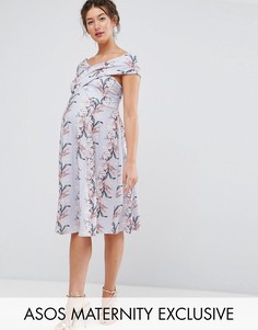 Короткое приталенное платье с цветочным принтом и запахом ASOS Maternity - Мульти