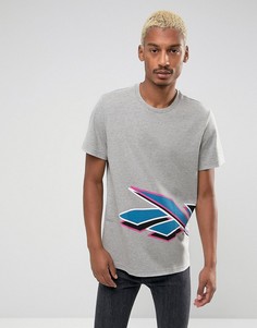 Серая футболка Reebok Lost & Found BR0228 - Серый