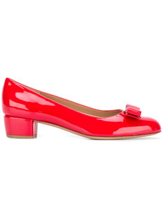 туфли-лодочки Vara Salvatore Ferragamo
