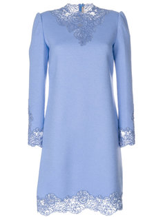 платье с высоким воротом и кружевом  Ermanno Scervino