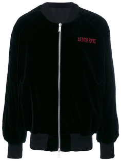 куртка-бомбер  с вышивкой Unravel Project