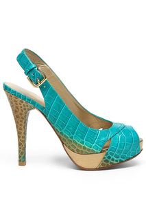 Босоножки Stuart Weitzman