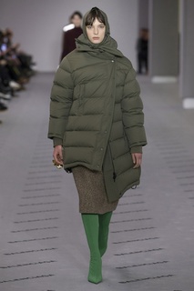 Нейлоновый пуховик Balenciaga