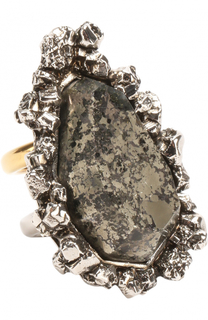 Двухуровневое кольцо с камнем Alexander McQueen