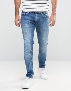 Облегающие джинсы с заниженной талией Wrangler - Синий