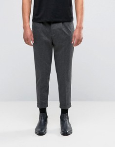 Укороченные строгие брюки скинни в узкую полоску Selected Homme - Серый