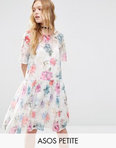 Свободное платье из органзы с цветочным принтом ASOS PETITE - Мульти