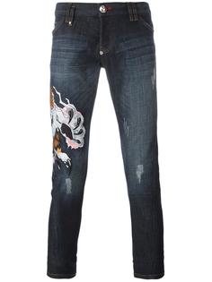 джинсы с вышивкой Philipp Plein