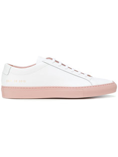 кроссовки на шнуровке Common Projects