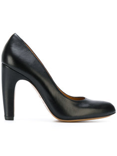 Clove pumps Chie Mihara