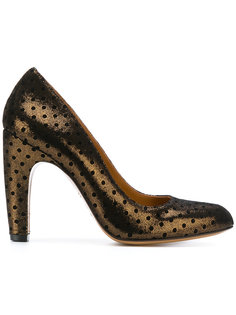 Clove pumps Chie Mihara