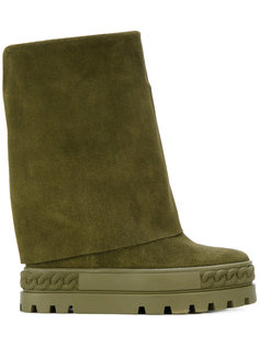 Chaucer boots Casadei