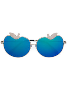 12 C4 apple sunglasses Linda Farrow