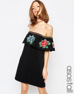 Черное джинсовое платье с широким вырезом и вышивкой ASOS TALL - Черный