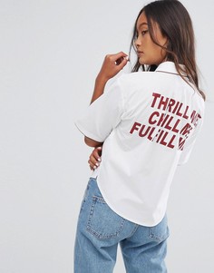 Рубашка в стиле боулинг с надписью на спине Thrill Me STYLENANDA - Белый