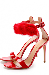 Лаковые босоножки Brigitte с меховой отделкой Gianvito Rossi