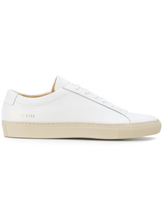 кроссовки на платформе Common Projects