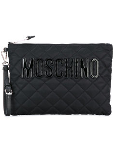 стеганый клатч Moschino