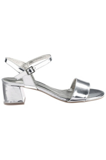 Босоножки Madeleine