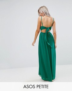 Платье макси на бретелях с глубоким вырезом и завязками на спине ASOS PETITE - Зеленый
