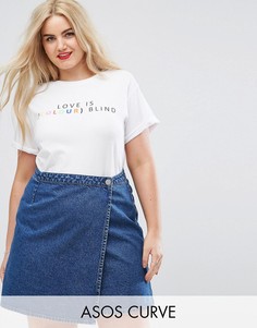 Футболка с принтом Love is Colourblind ASOS CURVE - Белый