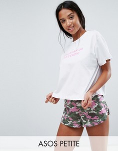 Пижамные шорты и футболка с принтом Girls Can Do Anything ASOS PETITE - Мульти