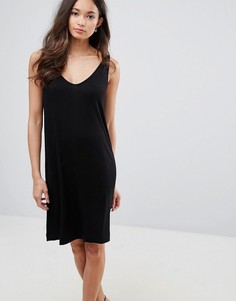 Платье-комбинация с V-образным вырезом Selected - Черный