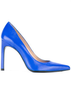 туфли с заостренными носками Stuart Weitzman