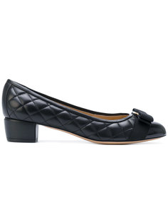 стеганые туфли-лодочки Vara Salvatore Ferragamo