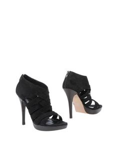 Ботинки Stuart Weitzman