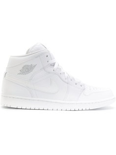 кроссовки Air Jordan Nike