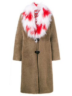 пальто с тибетским воротником из овечьей шерсти Febbe Red Cross Saks Potts