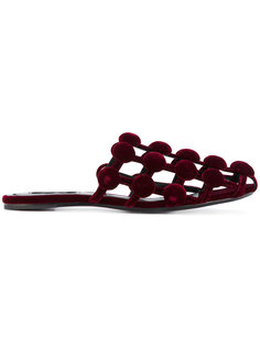Amelia slides Alexander Wang