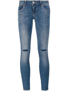 джинсы скинни с рваными деталями Anine Bing