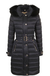 Стеганый пуховик с поясом и меховой отделкой капюшона Burberry